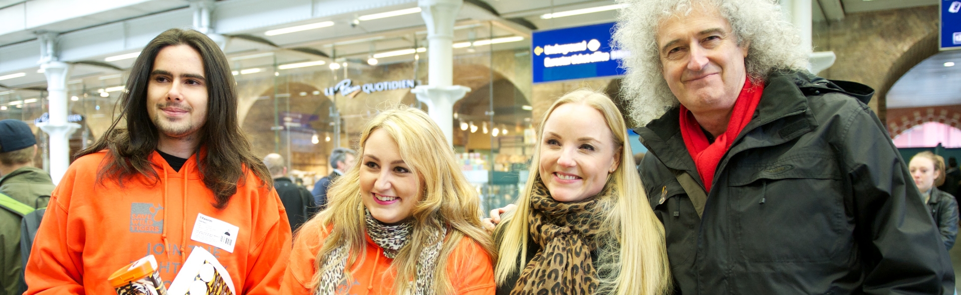 brian May kerri ellis and SWT volunteers at tiger tracks st pancras